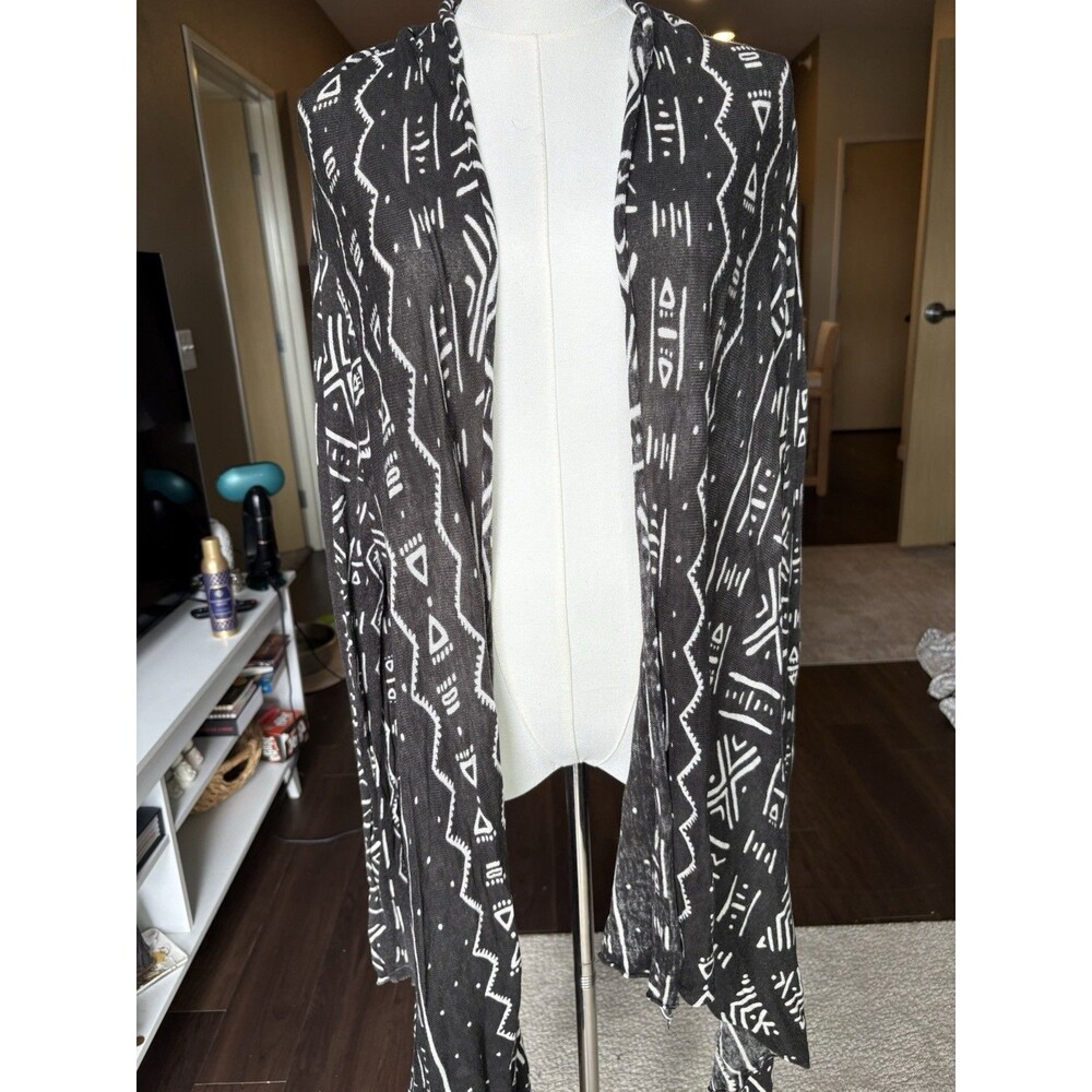 Billabong Cardigan Duster Waterfall Front Aztec Geometric Black & White Size L